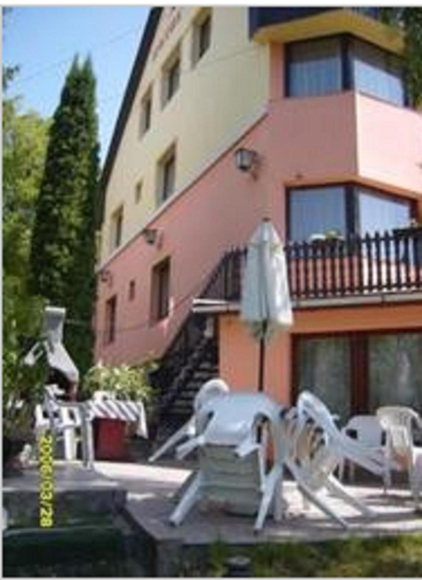 Lillafuered Kapuja Hotel Мишкольц Экстерьер фото